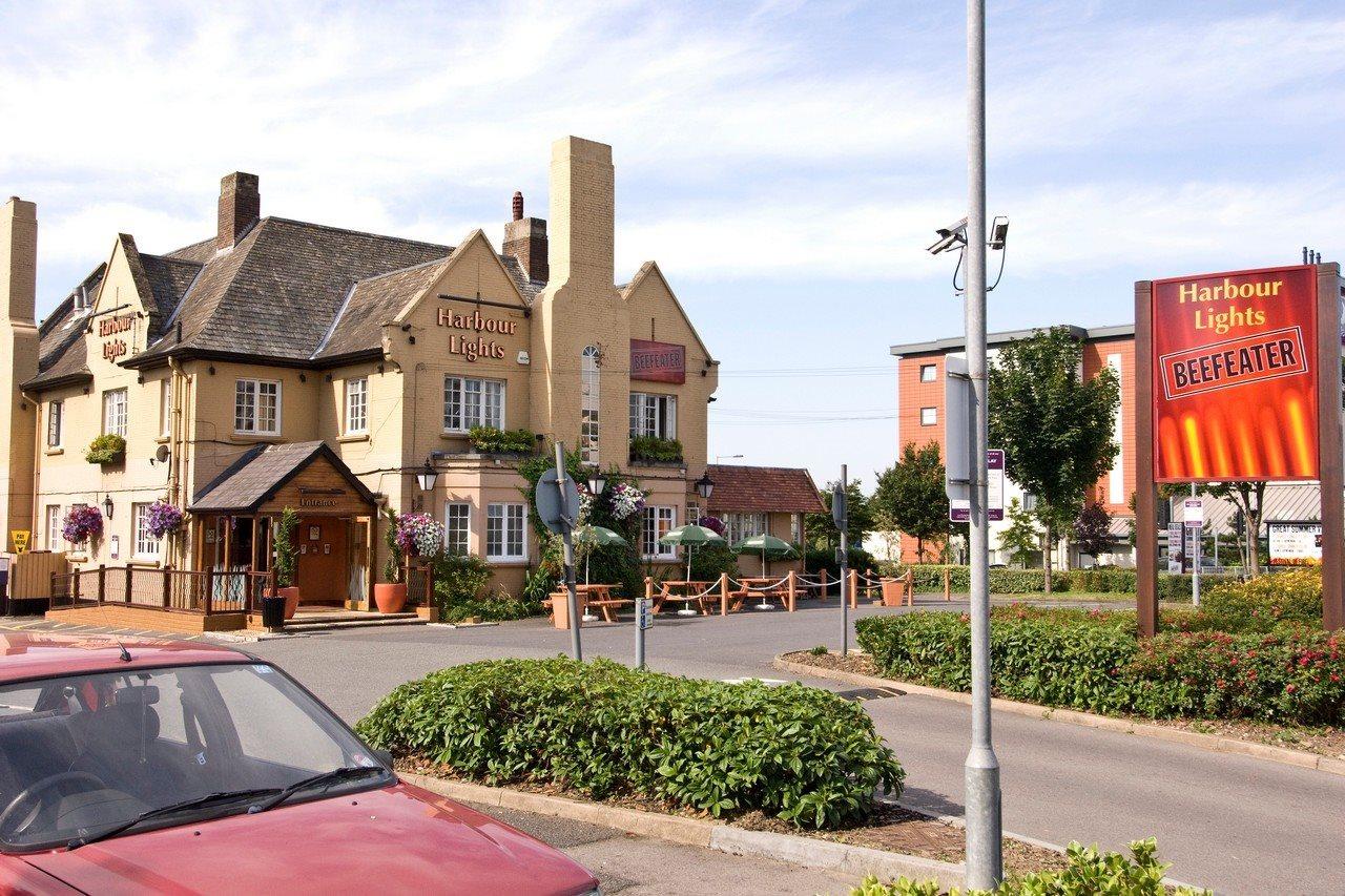 Premier Inn Portsmouth North Harbour Ngoại thất bức ảnh